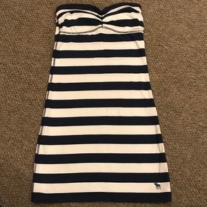 Striped strapless dress